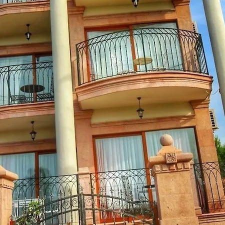 Hotel Stone Hill