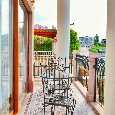 Stone Hill Hotel